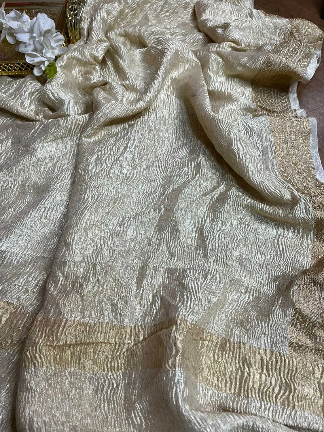 Dyeable Banarasi Handloom Pure Chiffon Crushed Plain Dupatta