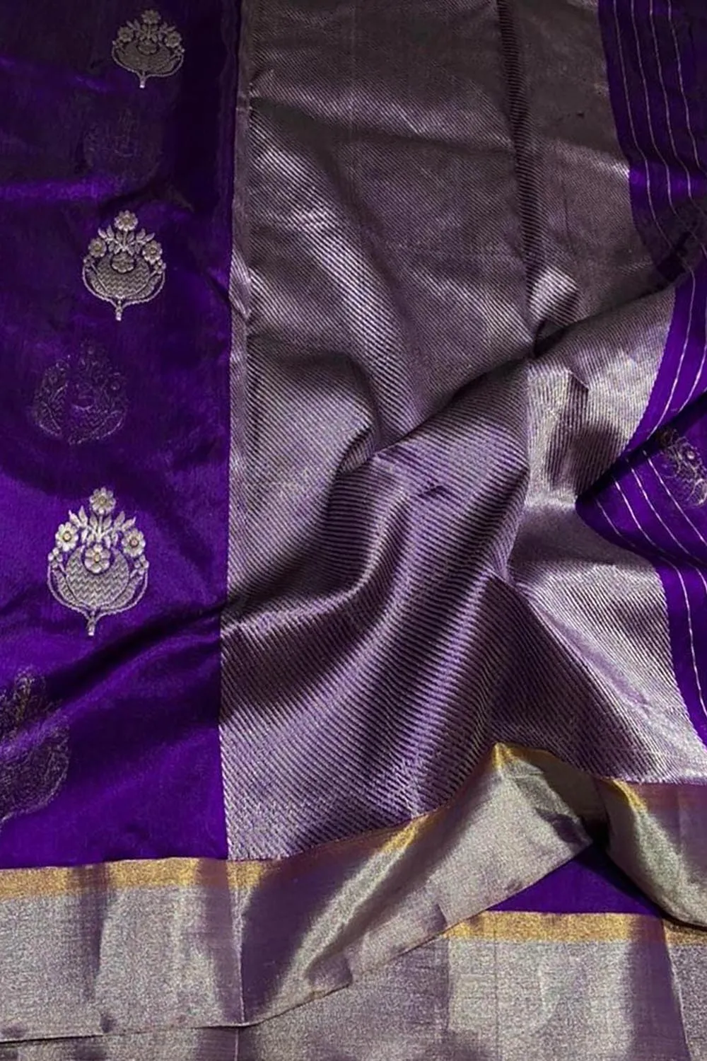 Elegant Purple Silk Saree Handloom Chanderi