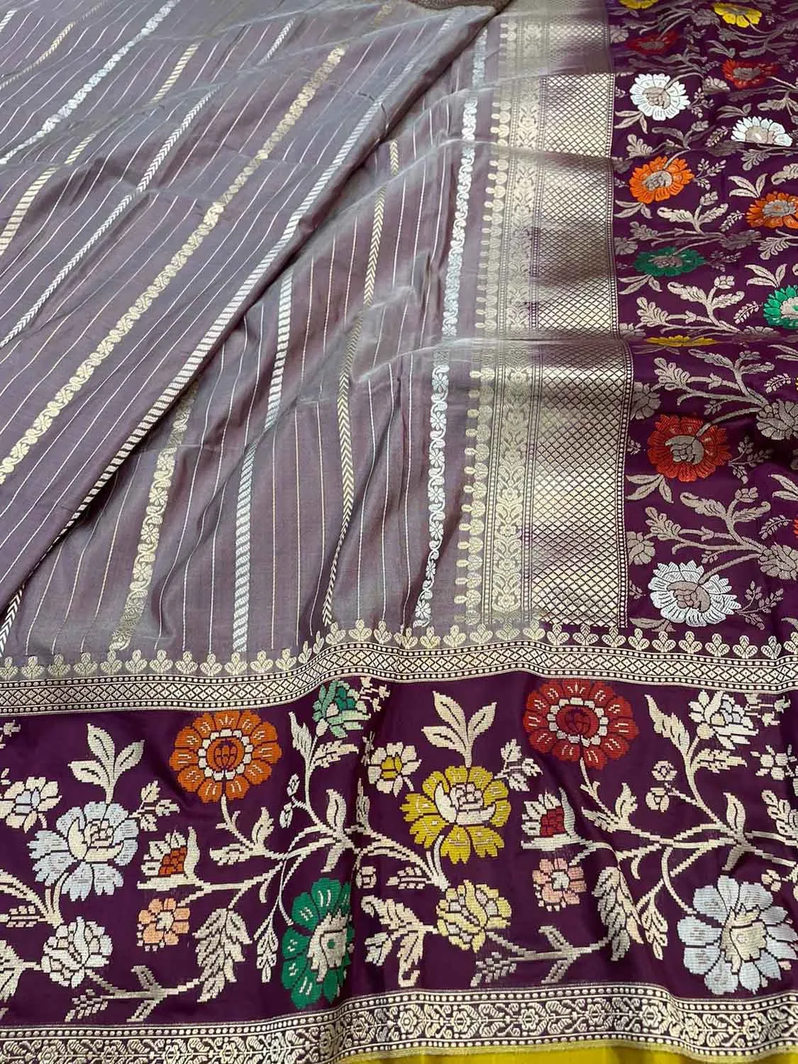 Exquisite Purple Banarasi Handloom Pure Katan Silk Meenakari Saree
