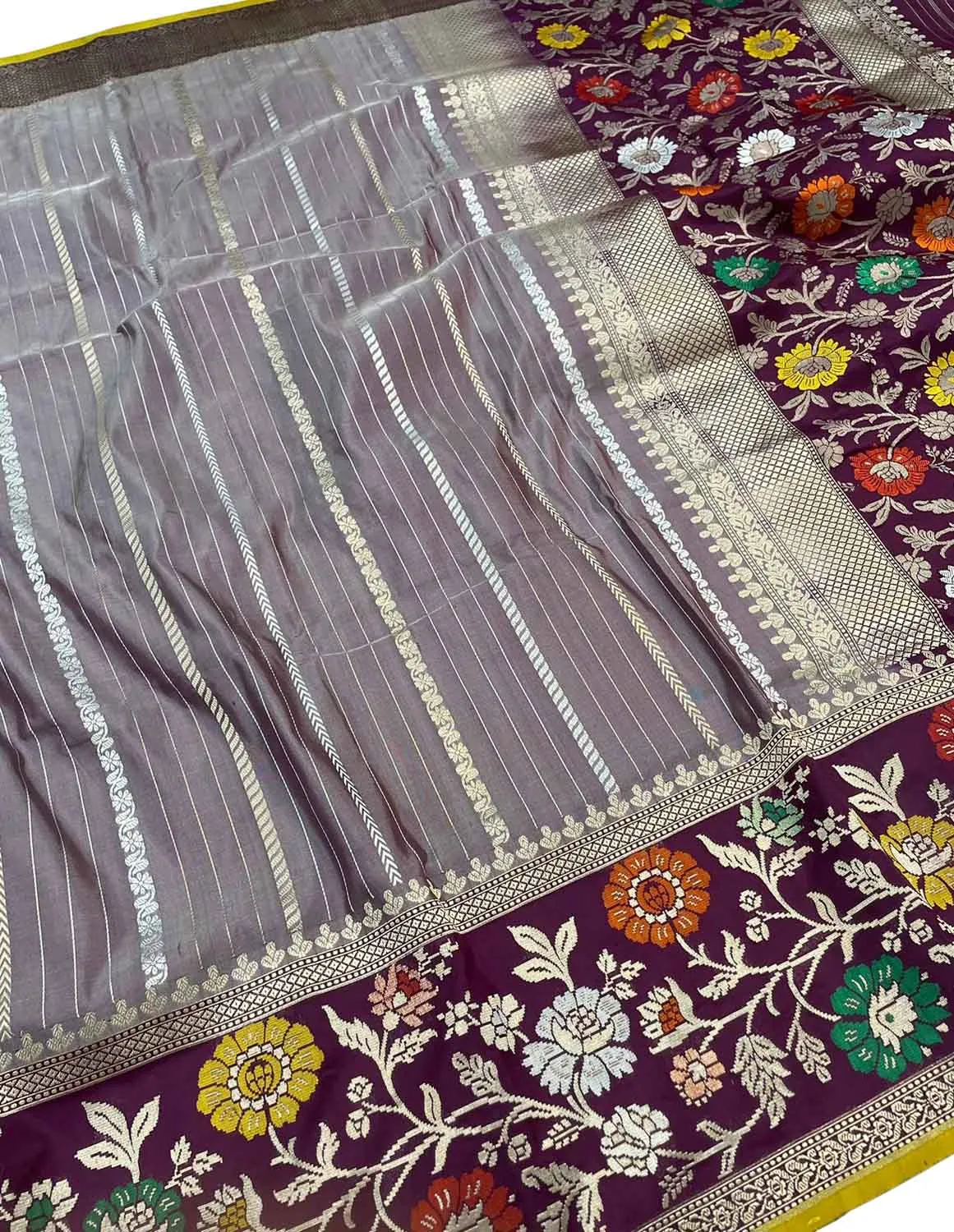 Exquisite Purple Banarasi Handloom Pure Katan Silk Meenakari Saree