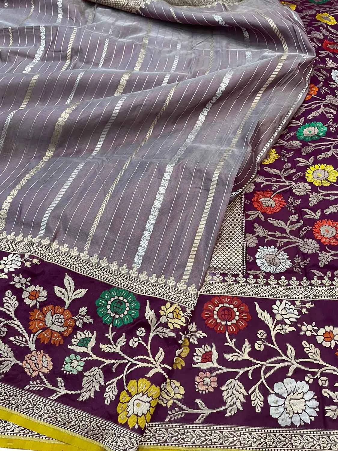 Exquisite Purple Banarasi Handloom Pure Katan Silk Meenakari Saree