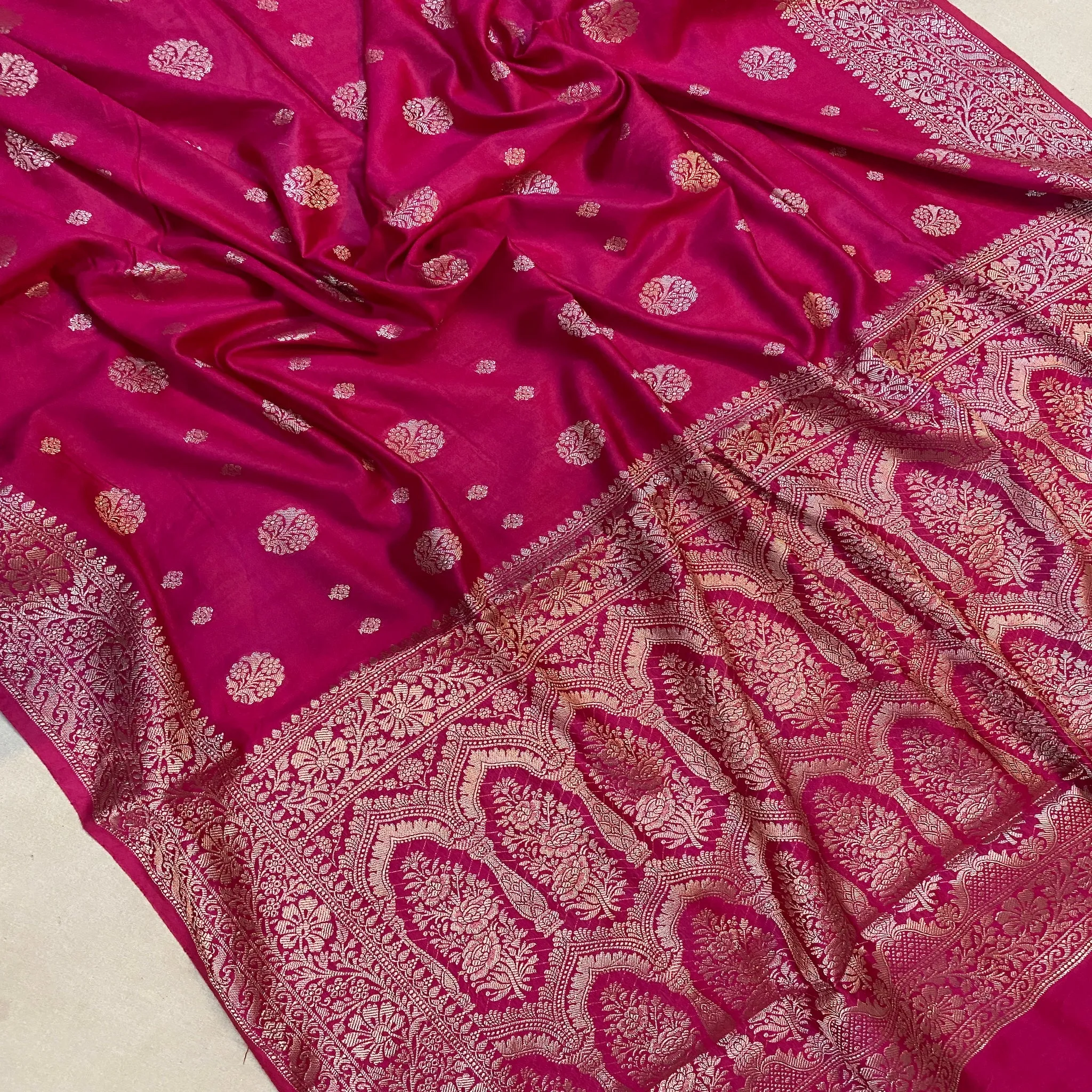 Sensational Hot Pink Handloom Crepe Banarasi Silk Sari