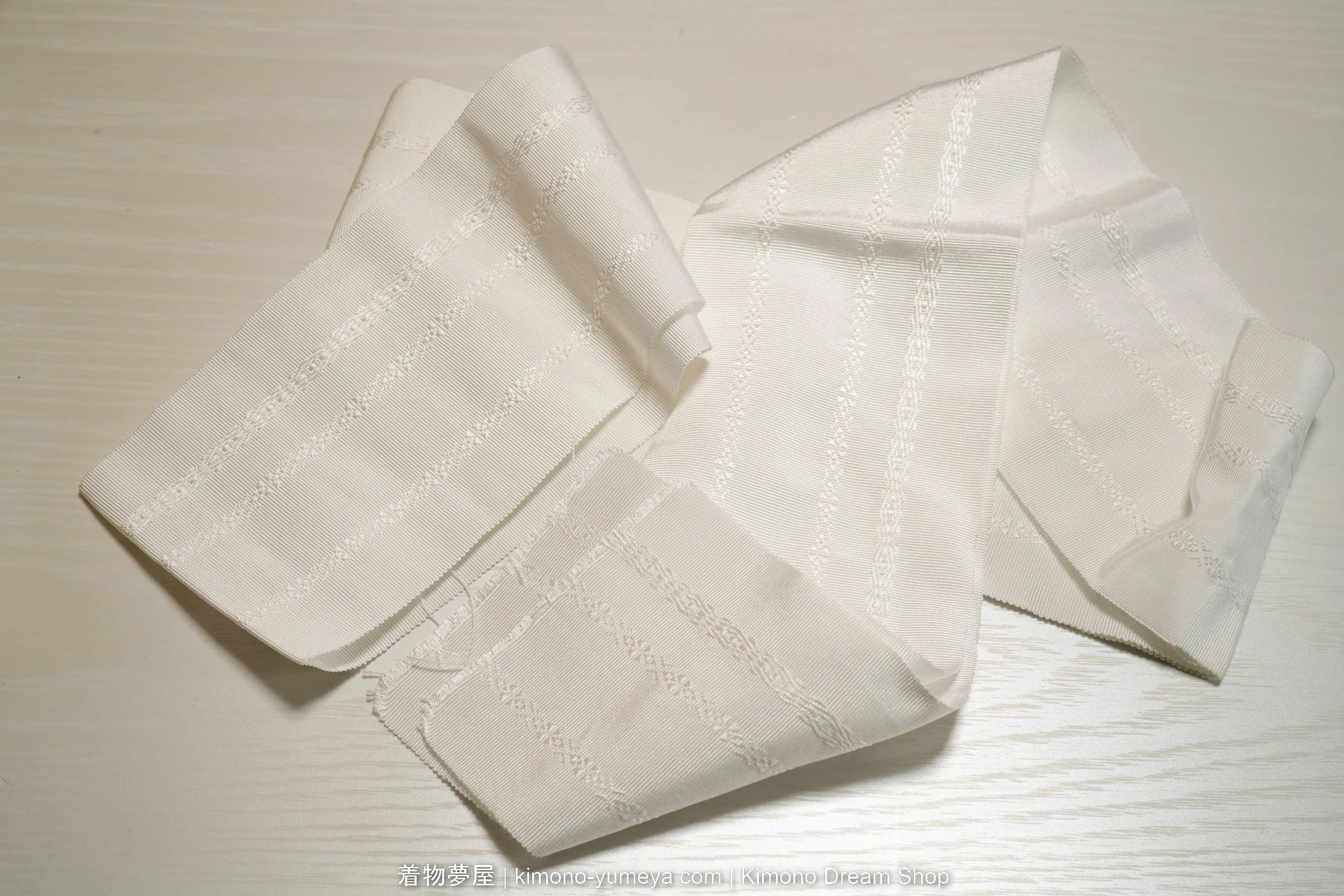 Solid White Datejime - Vintage Informal Kimono Belt - Used to Affix and Tie Yukata Summer Home Kimono