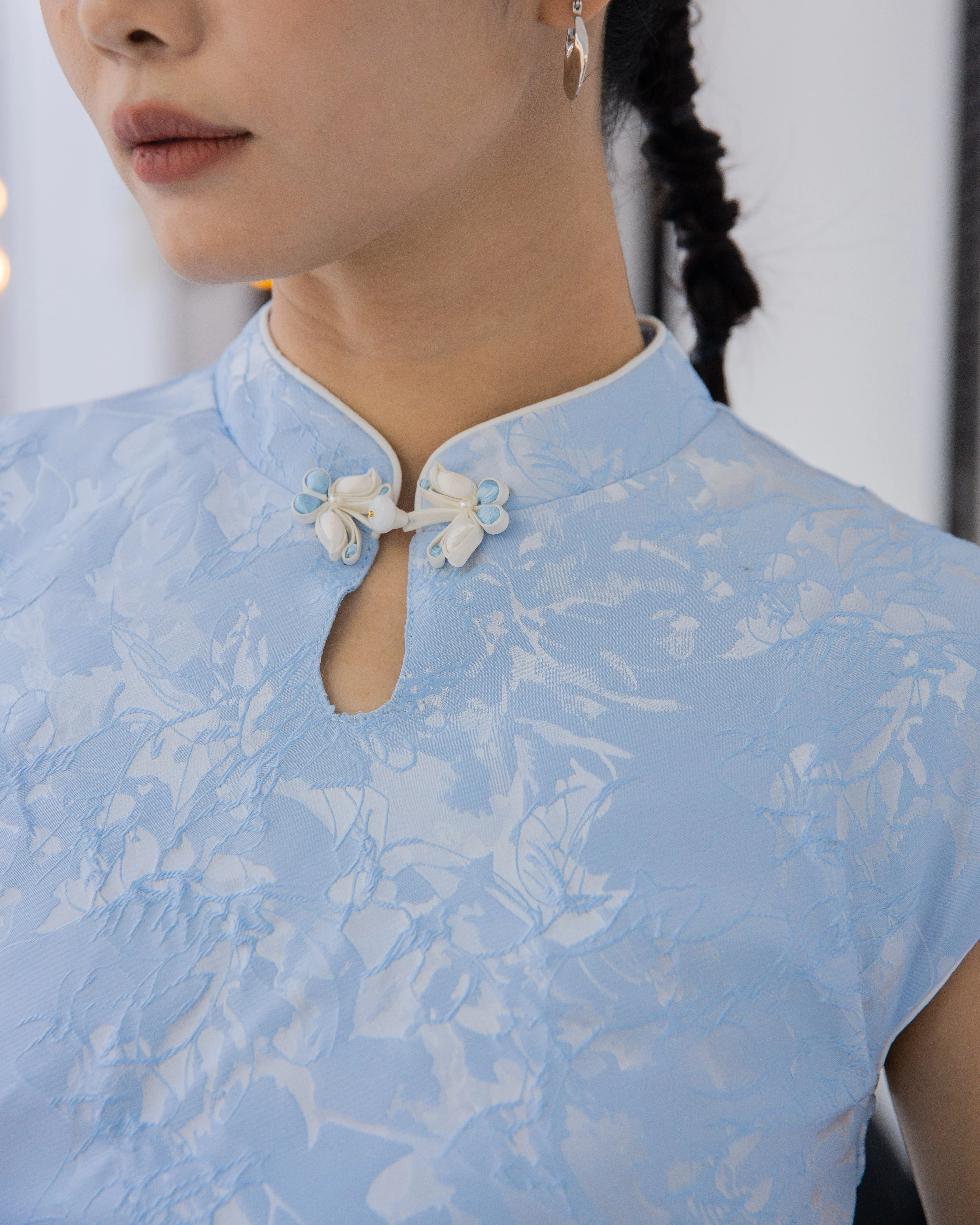 Spring Aura Embroidery Gathered Cheongsam Dress (Blue)