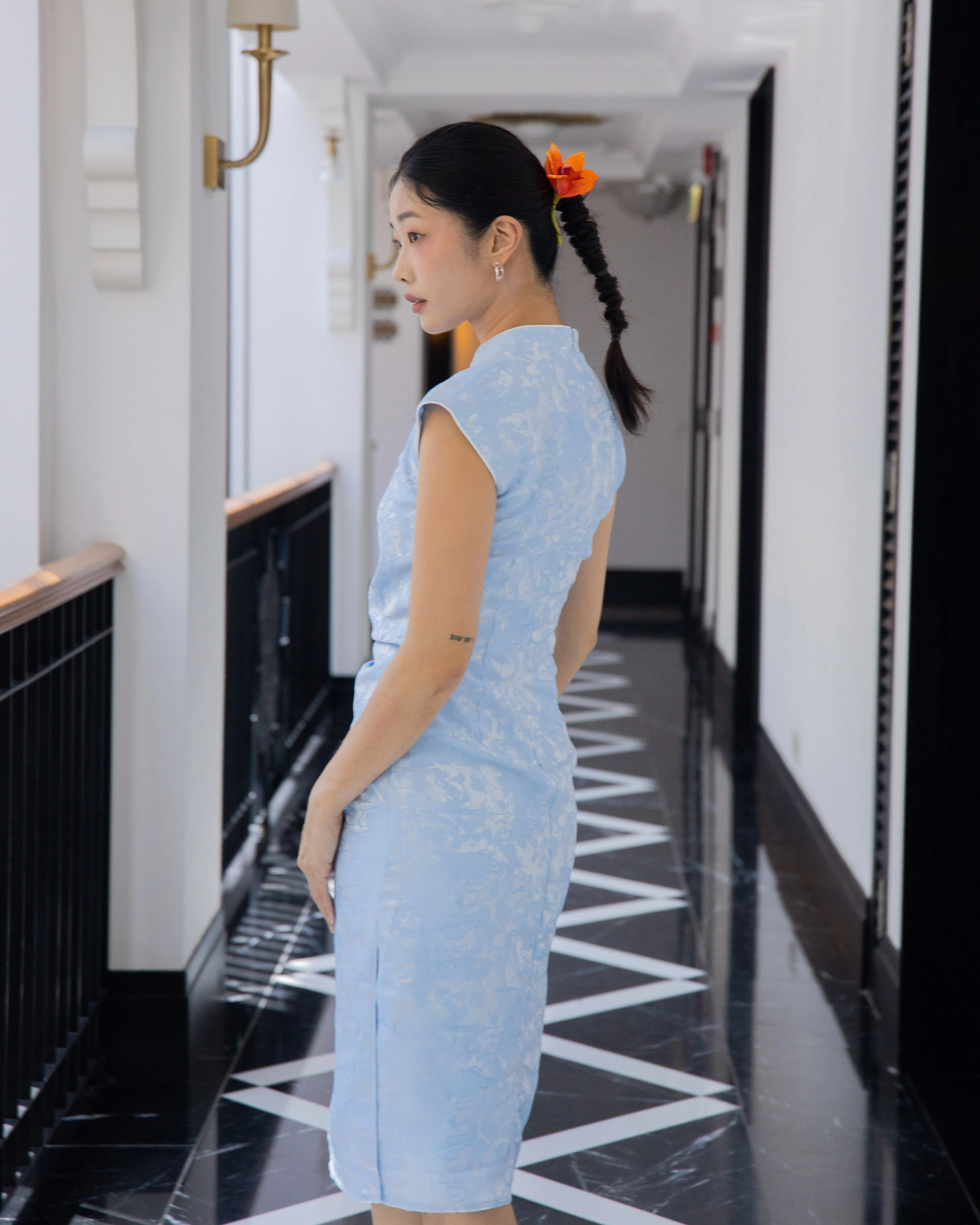 Spring Aura Embroidery Gathered Cheongsam Dress (Blue)