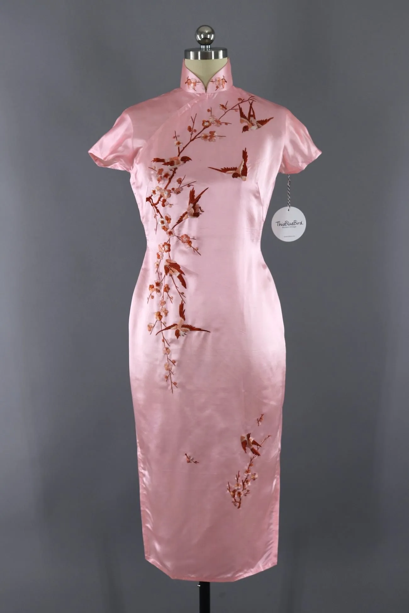 Vintage 1950s Pink Silk Satin Embroidered Qi Pao Mandarin Dress