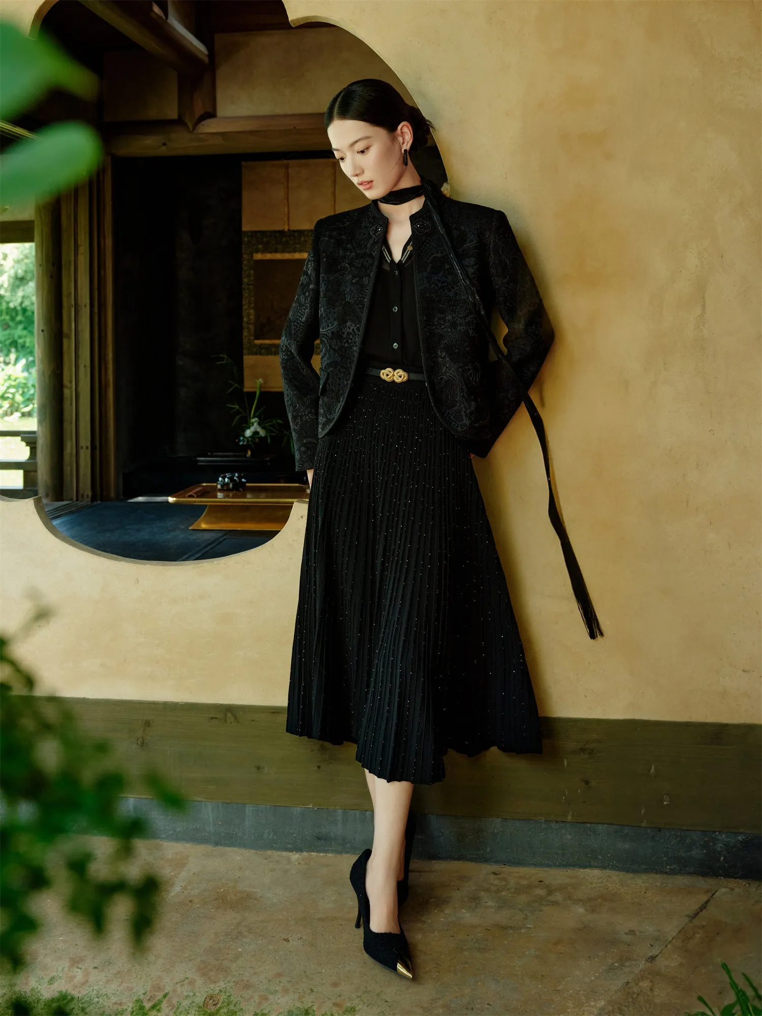 YAYING Heavy Embroidered Short Jacket